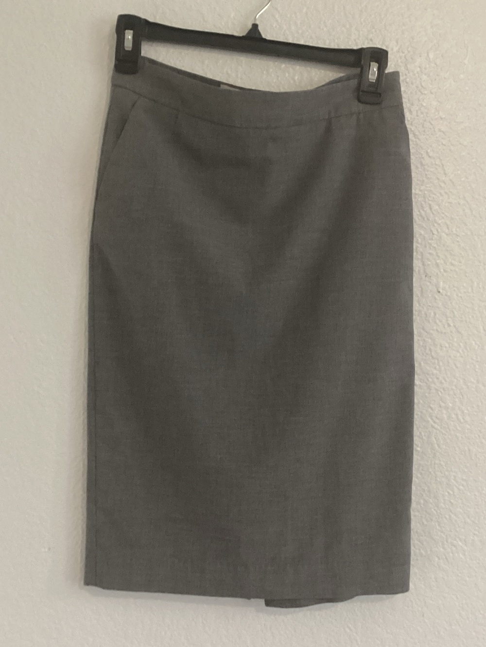 Old Navy Gray Pencil Skirt
